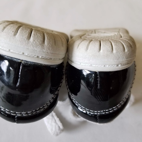 Jack & Jil Baby Shoes Black & White - Picture 5 of 8